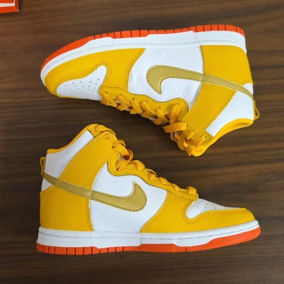Nike Dunk High (2021) "University Gold" Women's Size 5.5 DQ4691 700 New - Picture 5 of 9